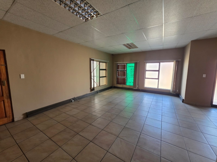 To Let Commercial Property for Rent in Vaalpark Free State
